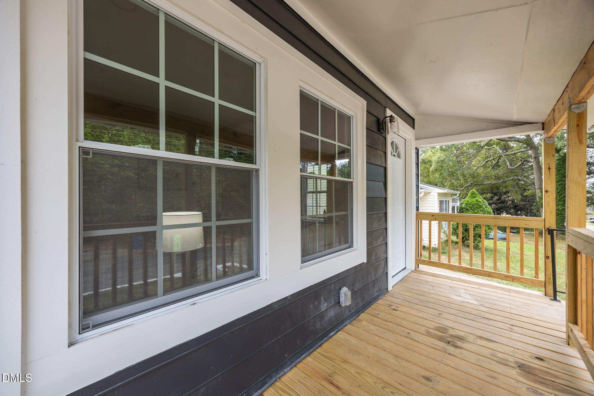 1213 South Bloodworth Street Raleigh, NC 27601 - Photo 4 of 34 40-web-or-mls-IMG_1967