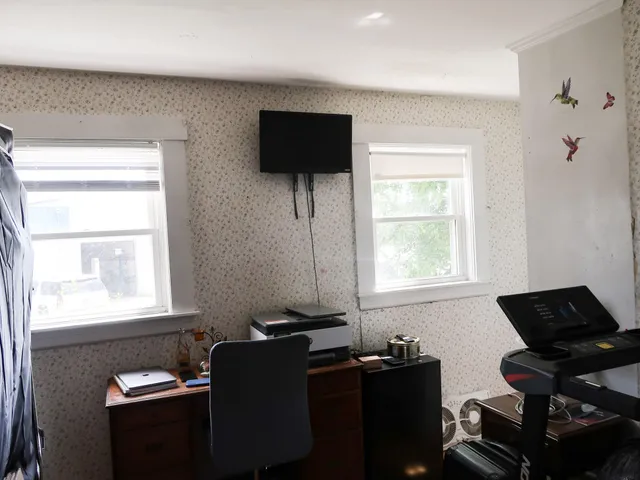 $240,000 | 4 Amherst Street, Augusta, ME 04330