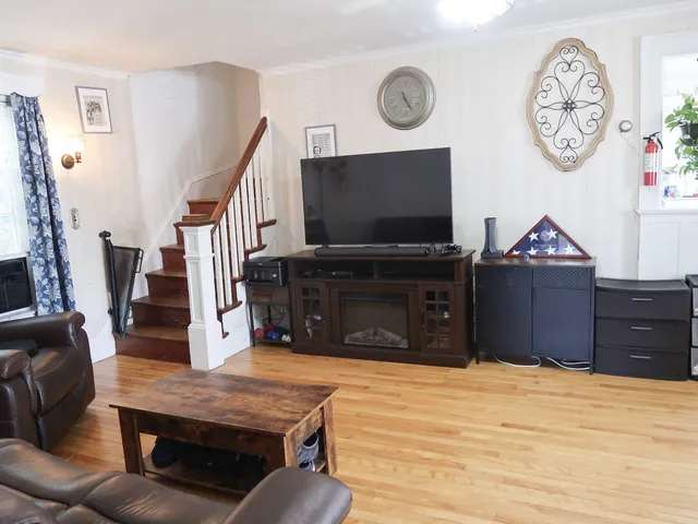 $240,000 | 4 Amherst Street, Augusta, ME 04330