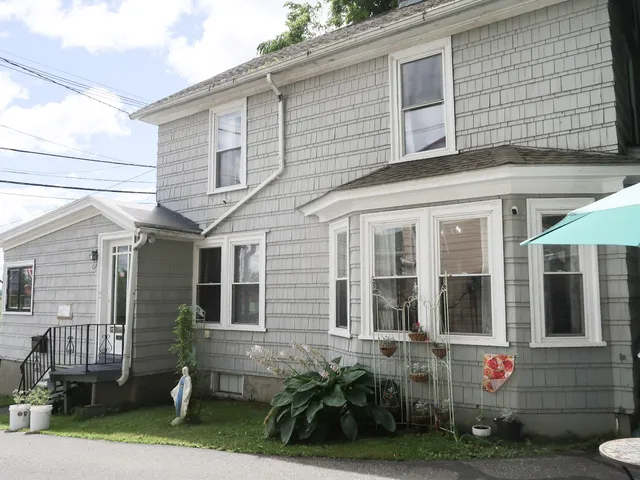 $240,000 | 4 Amherst Street, Augusta, ME 04330
