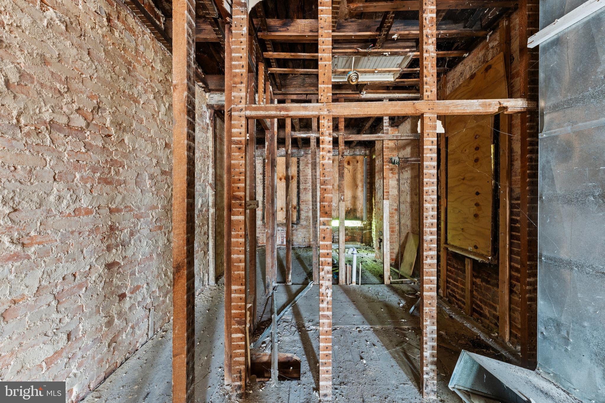 809 Appleton Street Baltimore, MD 21217 - Photo 12 of 16 a view of balcony
