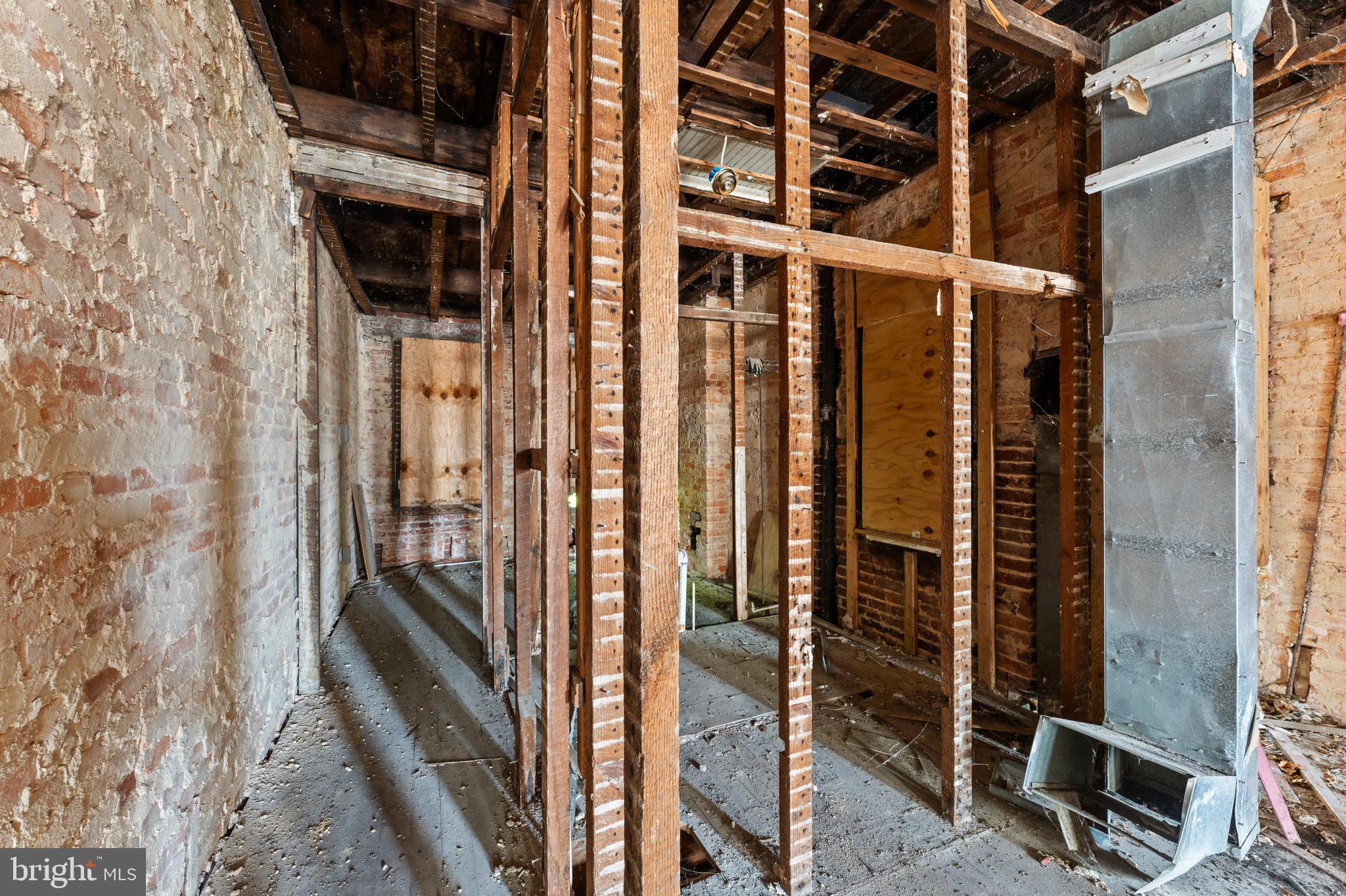 809 Appleton Street Baltimore, MD 21217 - Photo 13 of 16 a view of balcony