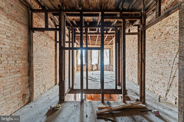 $49,900 | 809 Appleton Street, Baltimore, MD 21217