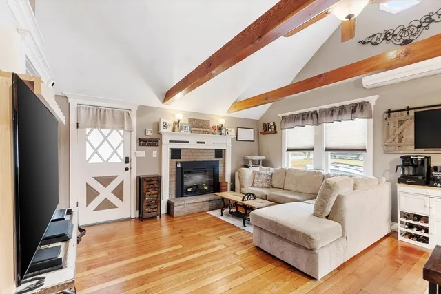 $519,000 | 14 2nd Street, Amesbury, MA 01913