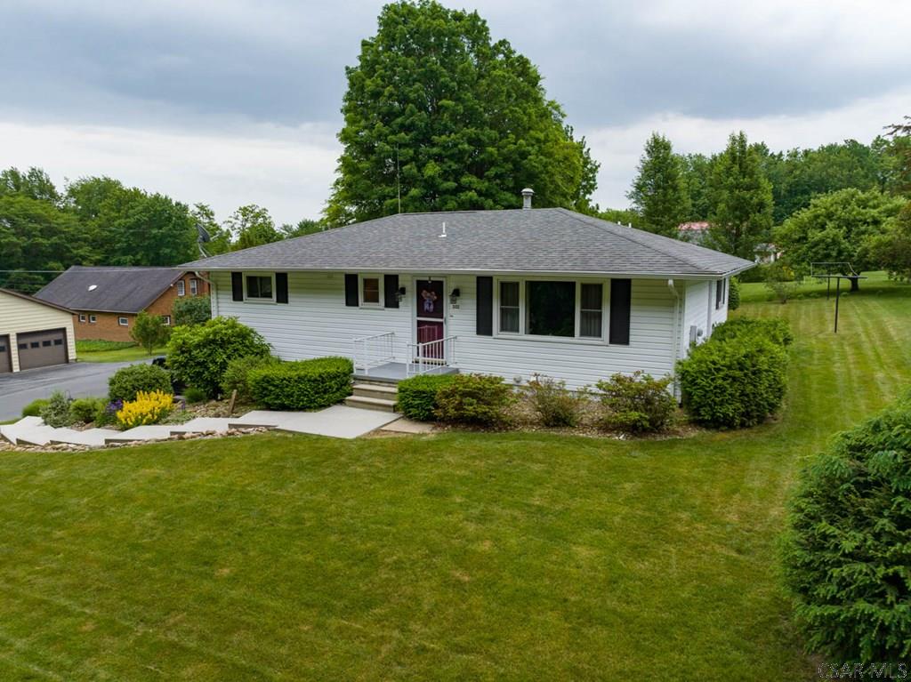 322 Roland Street Ebensburg, PA 15931 - Photo 5 of 59
