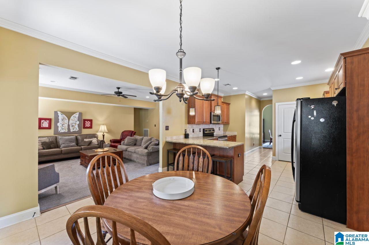 413 Heathersage Road Alabaster, AL 35114 - Photo 15 of 44