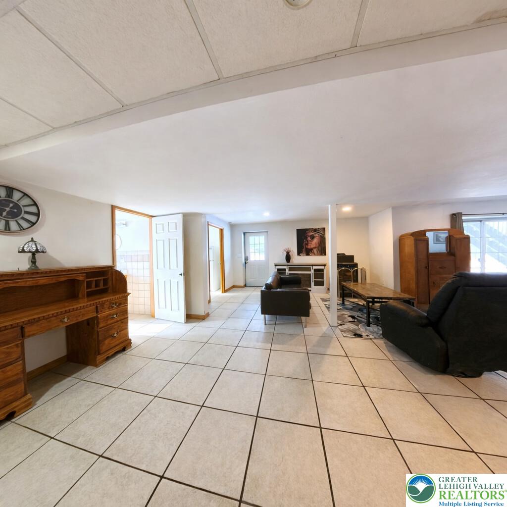 162 Oak Ridge Drive Milford, PA 18337 - Photo 26 of 45