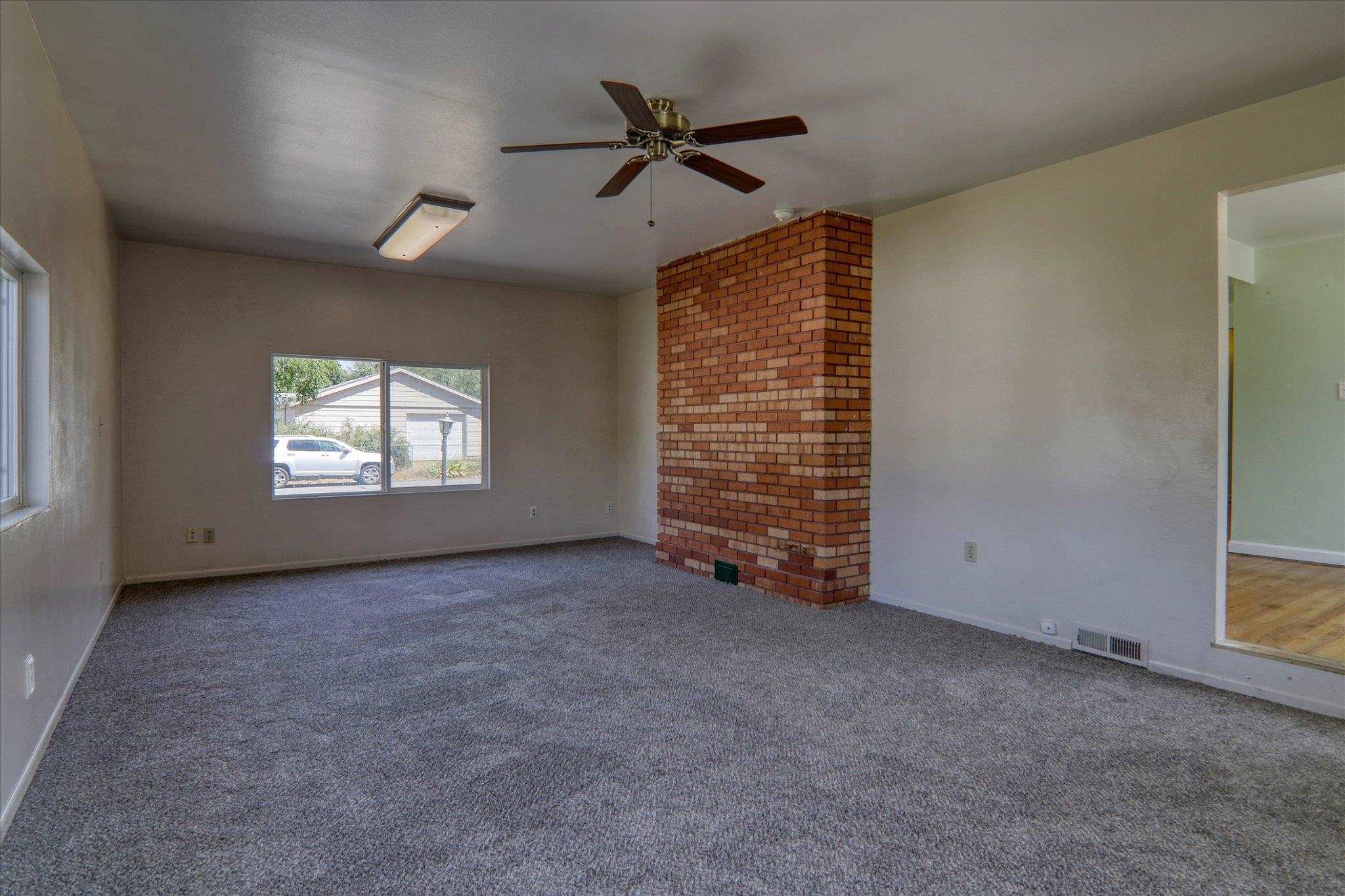 611 North Felts Road Spokane Valley, WA 99206 - Photo 15 of 49 Gallery Image 15