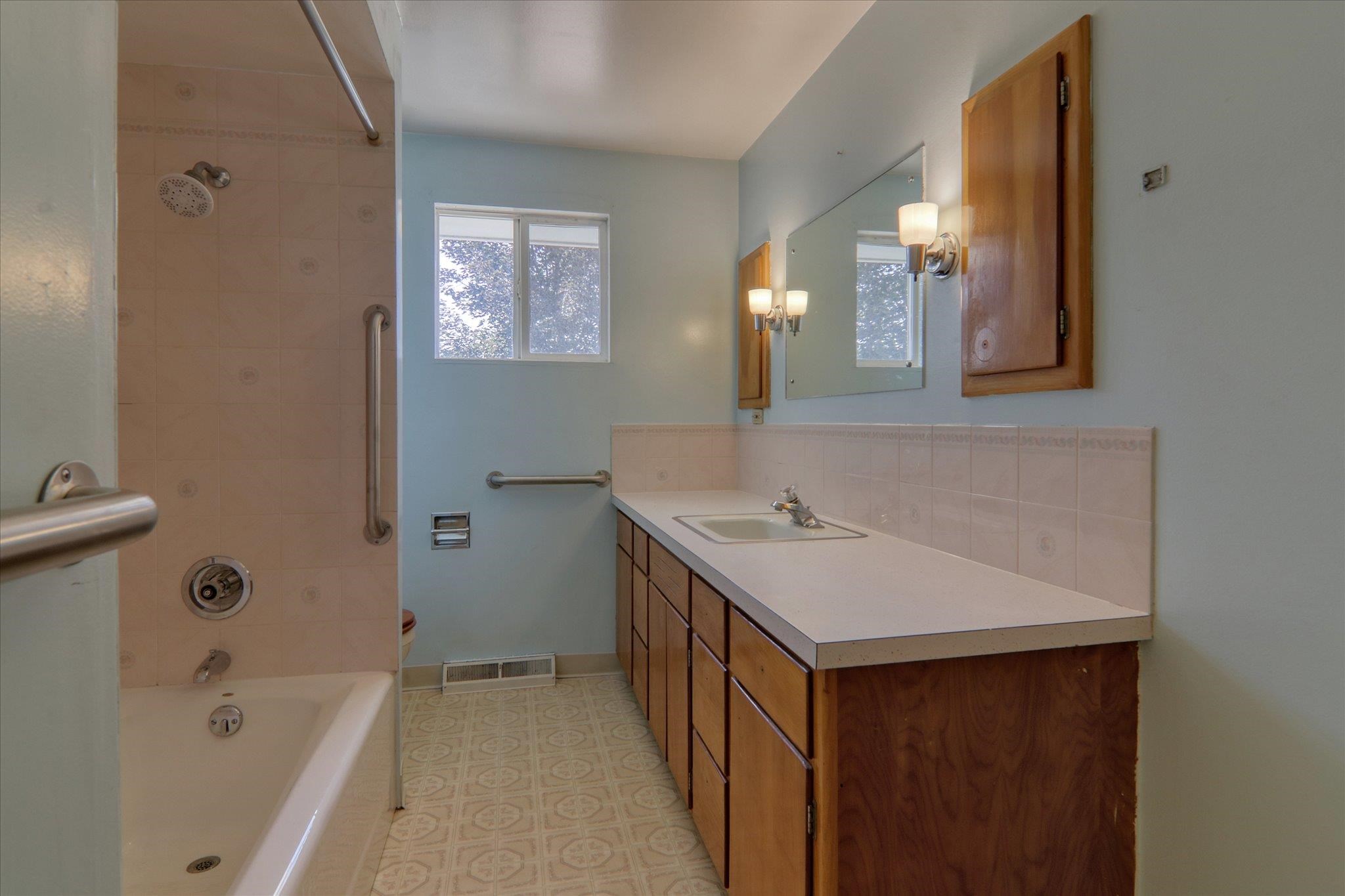 611 North Felts Road Spokane Valley, WA 99206 - Photo 24 of 49 Gallery Image 24