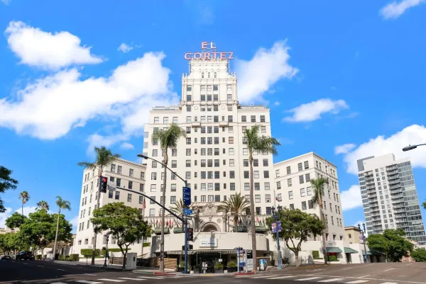 $4,000 | 702 Ash Street, Unit 803, San Diego, CA 92101