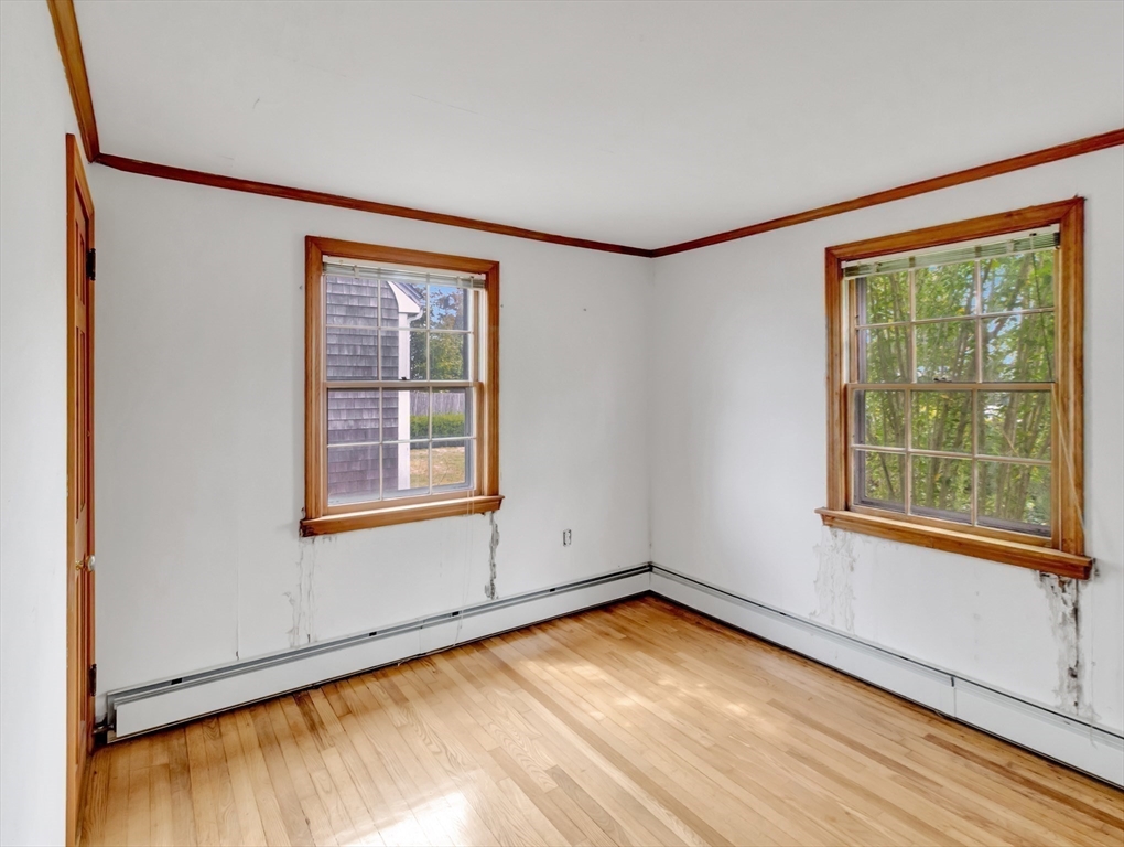 274 Newport Road Hull, MA 02045 - Photo 19 of 42