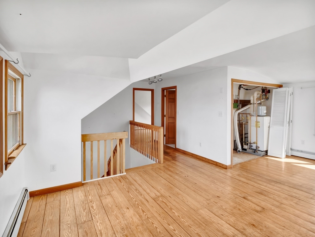 274 Newport Road Hull, MA 02045 - Photo 23 of 42