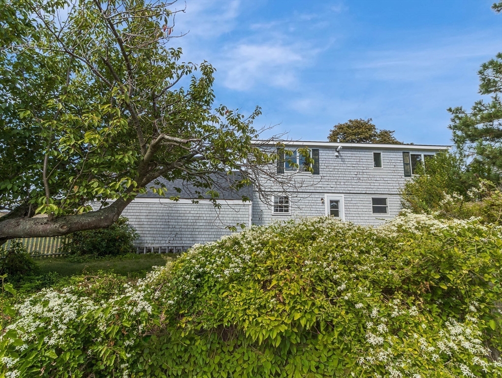 274 Newport Road Hull, MA 02045 - Photo 33 of 42