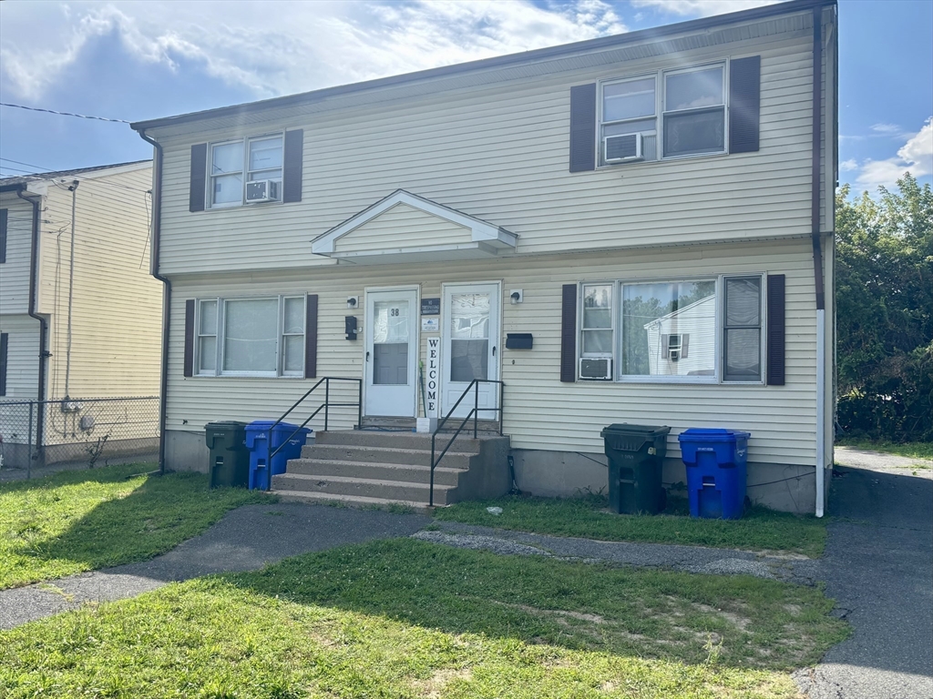 36-38 Chester Street Springfield, MA 01105 - Photo 2 of 13 Gallery Image 2