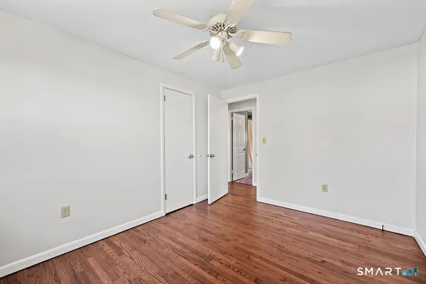 $339,900 | 7 Farmstead Lane, Ellington, CT 06029