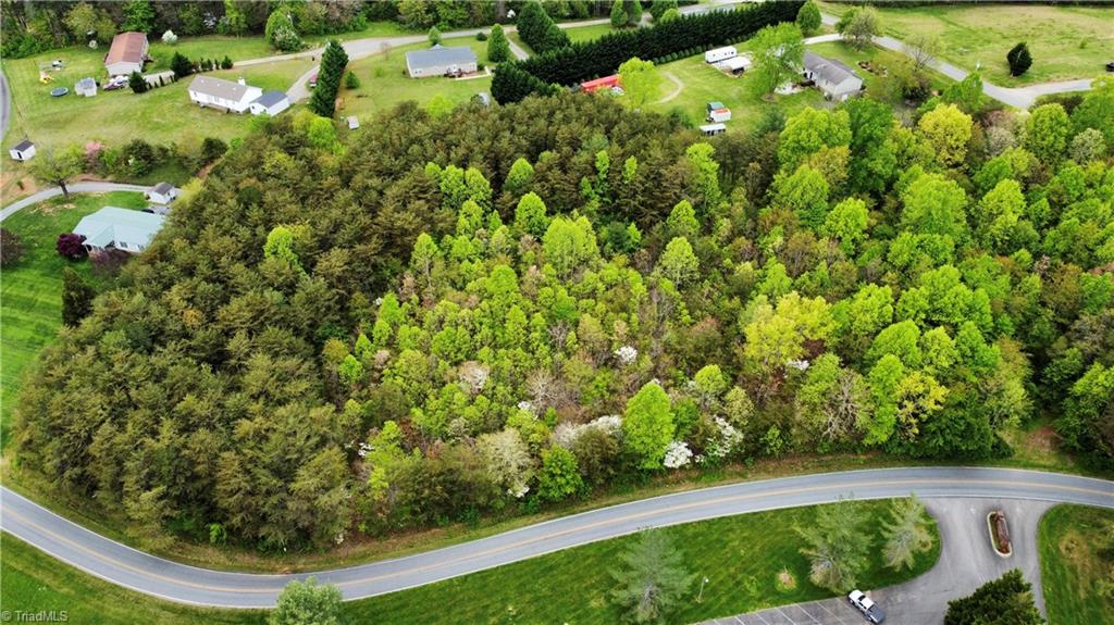 5 George Chandler Road Mount Airy, NC 27030 - Photo 7 of 11 Gallery Image 7