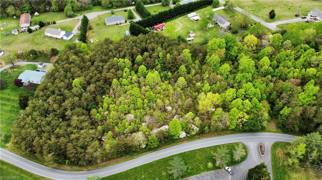 5 George Chandler Road Mount Airy, NC 27030 - Photo 8 of 11 Gallery Image 8