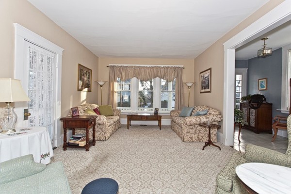 41 Spring Street Wakefield, MA 01880 - Photo 11 of 27 Gallery Image 11