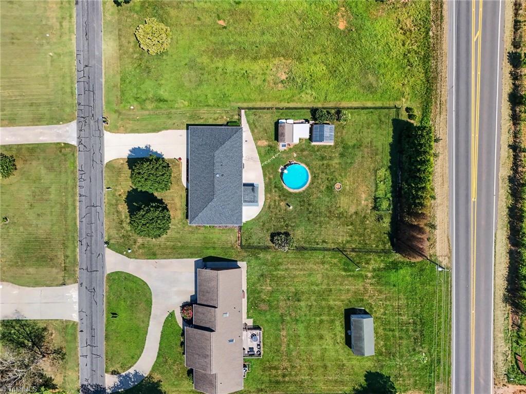 136 Meadowview Road Mocksville, NC 27028 - Photo 38 of 40 Gallery Image 38