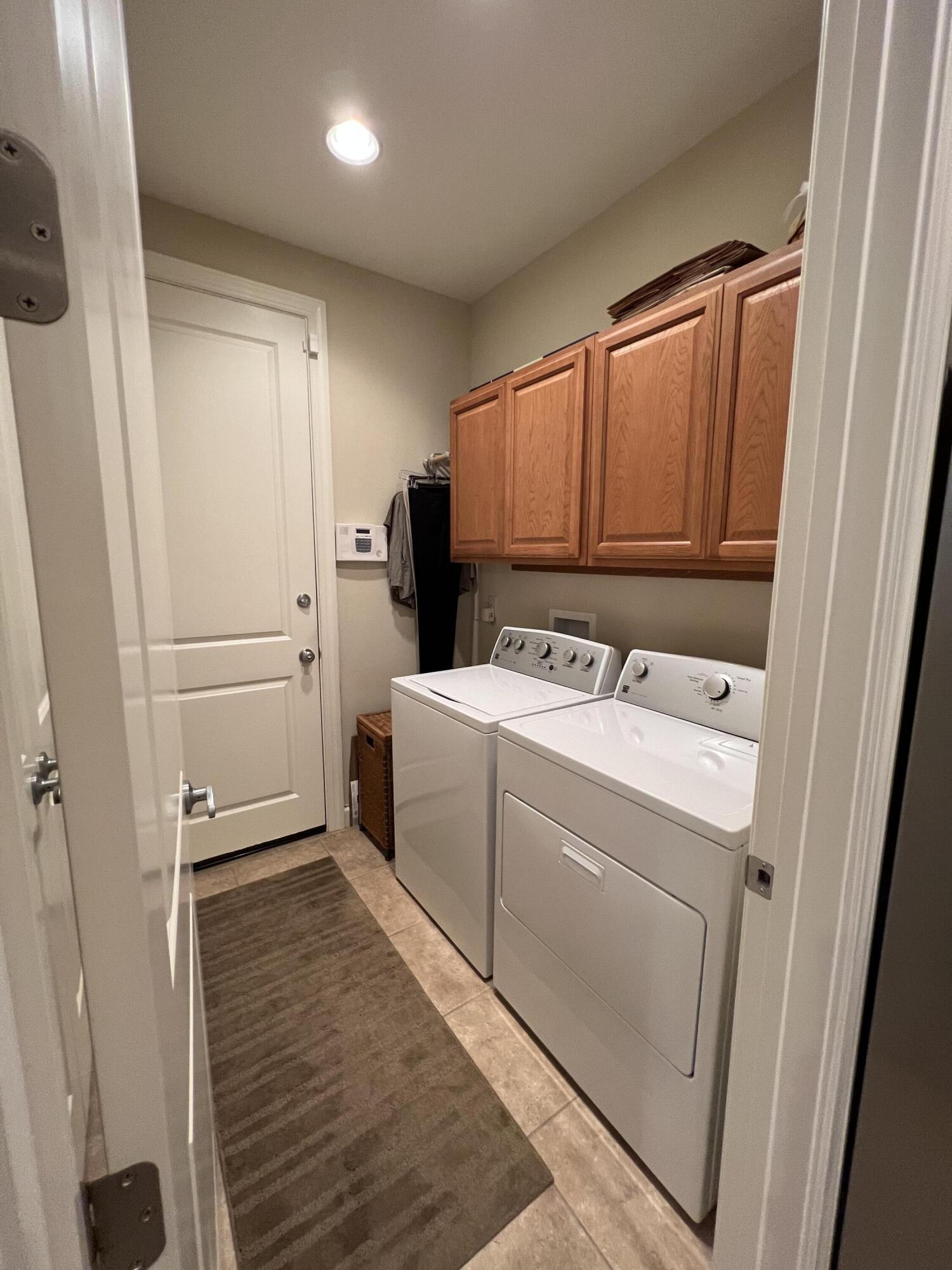 4248 Skipjack Cove Niceville, FL 32578 - Photo 29 of 64 a room with storage and utility