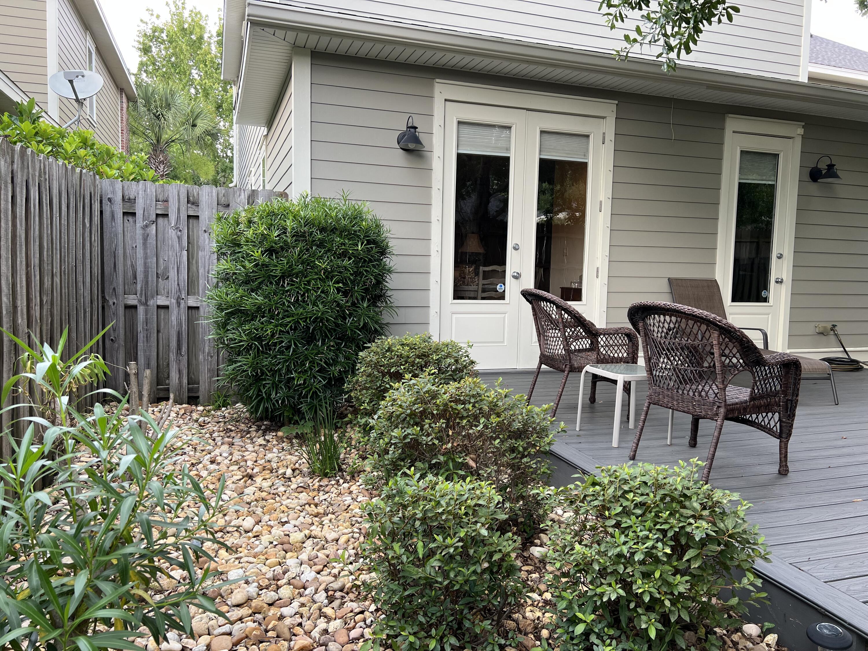 4248 Skipjack Cove Niceville, FL 32578 - Photo 64 of 64 Lovely landscaping