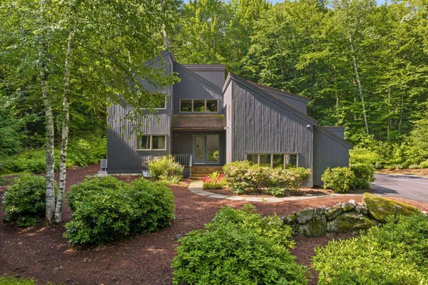$1,475,000 | 52 Upper Bay Road, Sunapee, NH 03782