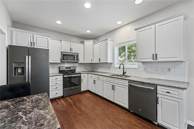 $470,000 | 407 North Silver Hill Street, Olathe, KS 66061