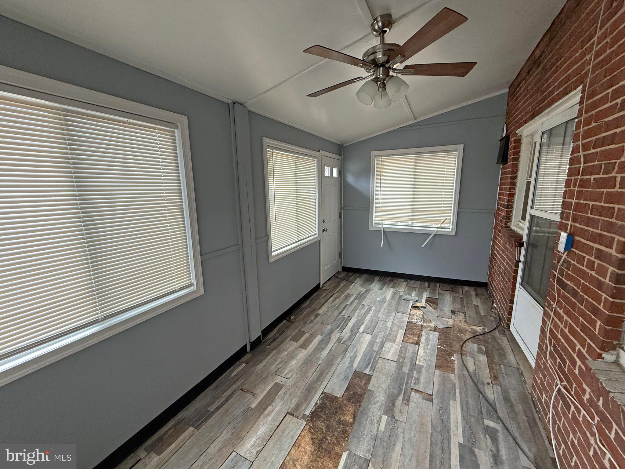 830 St Dunstans Road Baltimore, MD 21212 - Photo 15 of 21