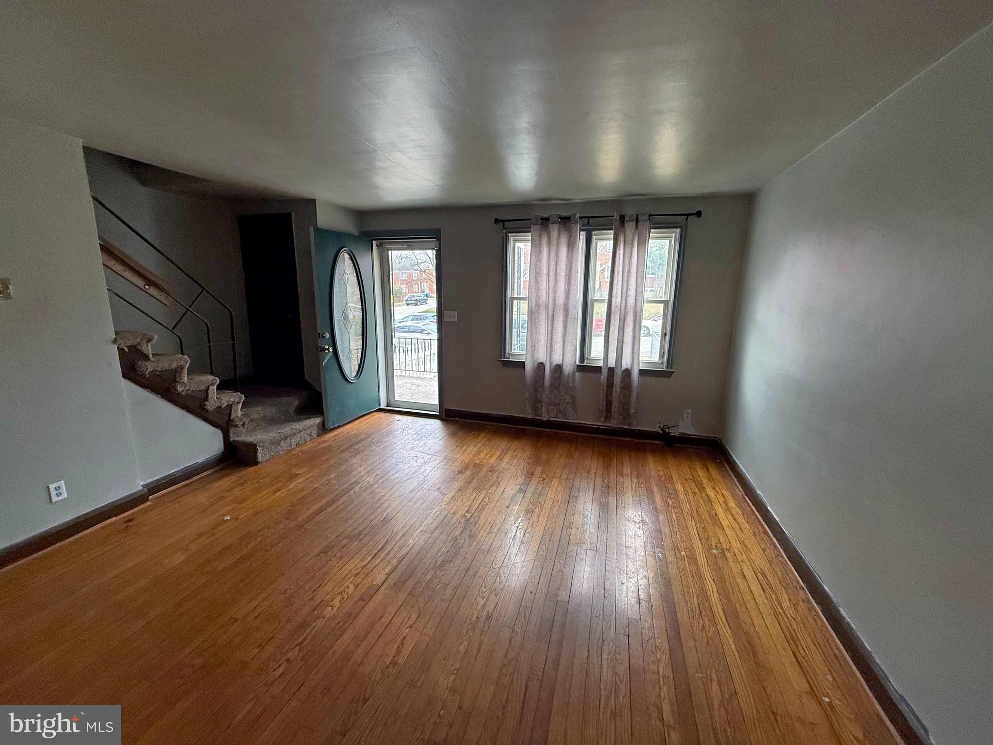 830 St Dunstans Road Baltimore, MD 21212 - Photo 9 of 21