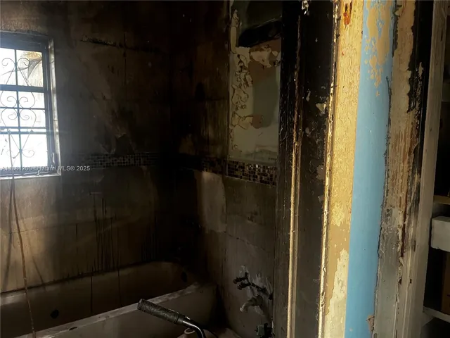 a room with a chandelier