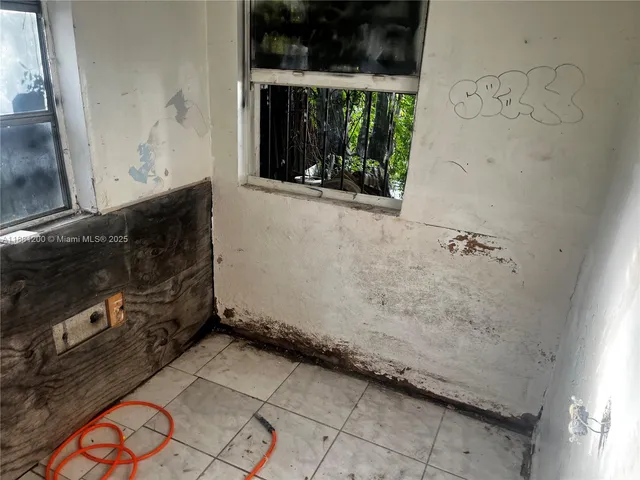 $340,000 | 1132 Northwest 118th Street, Miami, FL 33168