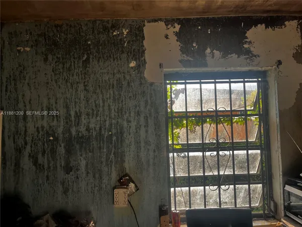 $340,000 | 1132 Northwest 118th Street, Miami, FL 33168