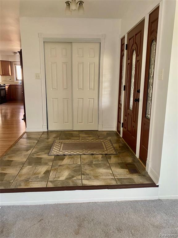 21664 Hall Road Woodhaven, MI 48183 - Photo 31 of 45