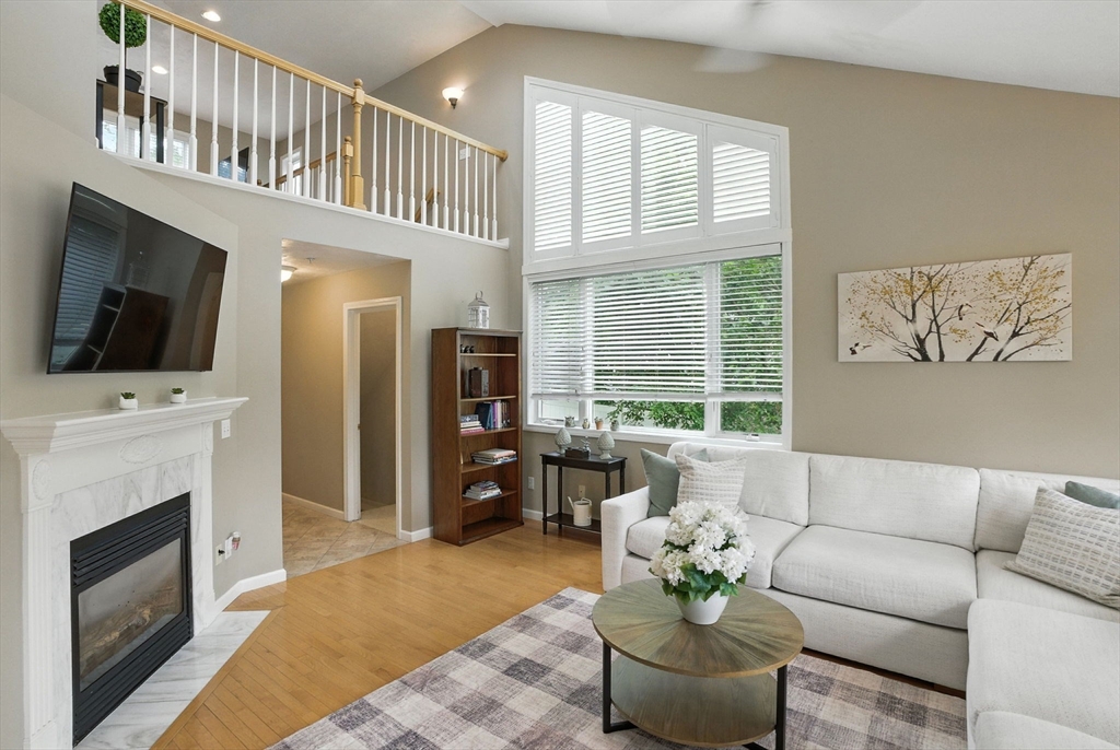 27 Solomon Pond Road, Unit A Northborough, MA 01532 - Photo 3 of 36