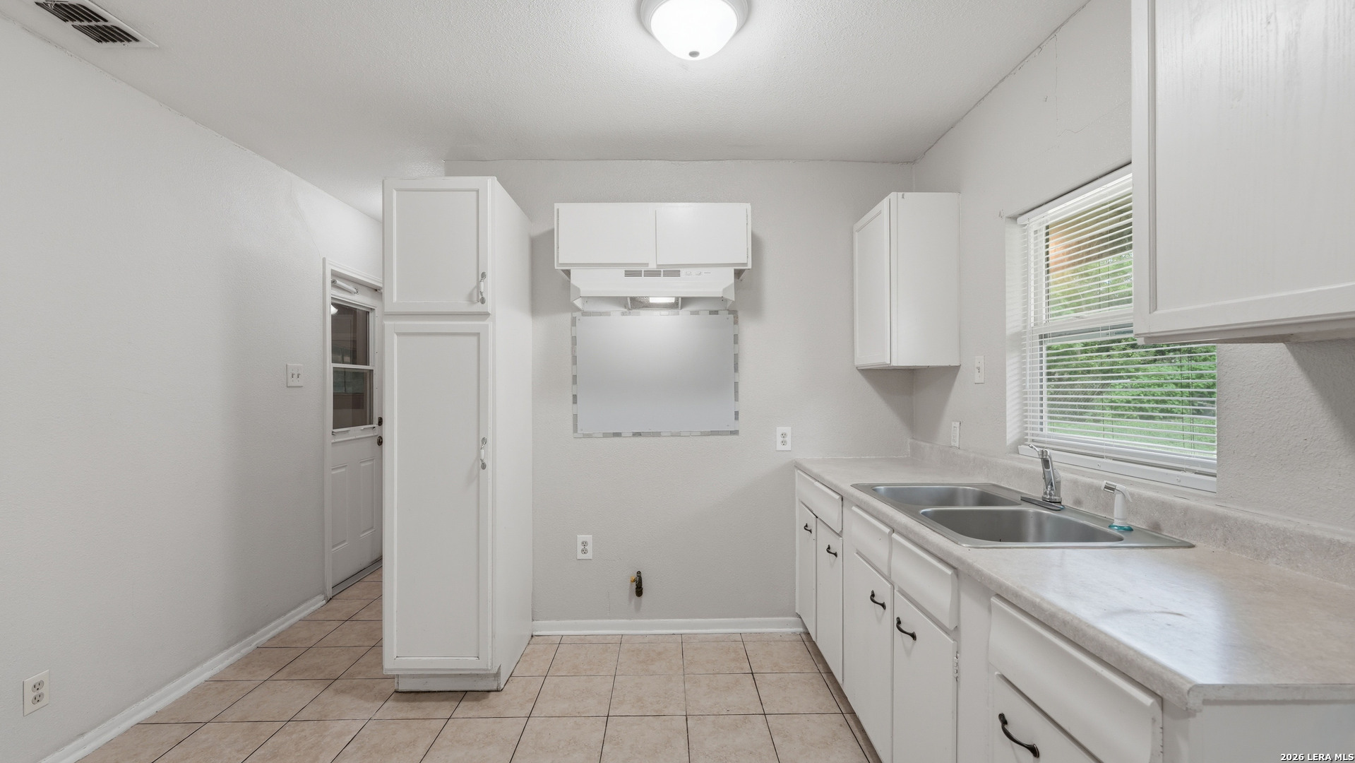 103 7th Street Converse, TX 78109 - Photo 23 of 33