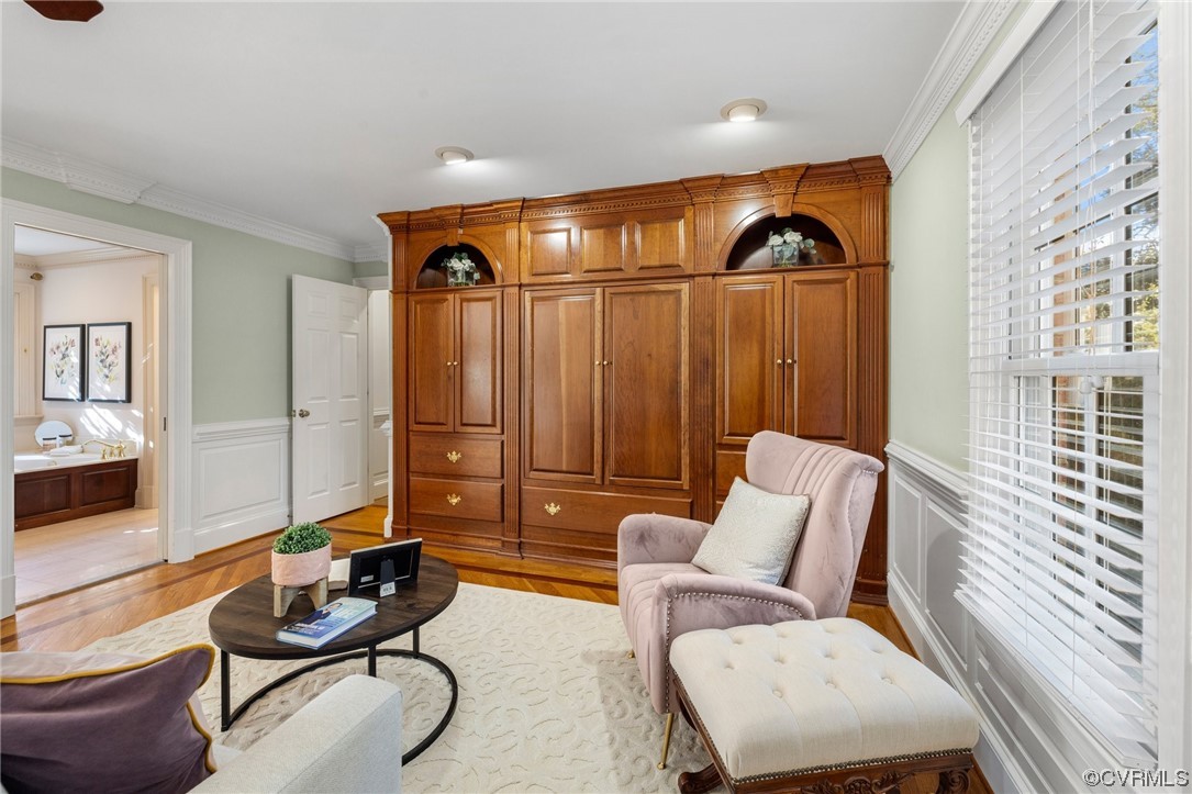 2201 Mt Blanco Road Chester, VA 23836 - Photo 19 of 49 a living room with furniture