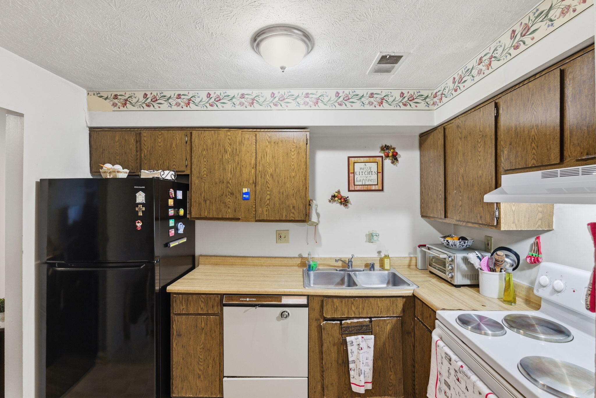 388 Redding Road Lexington, KY 40517 - Photo 41 of 96 38-web-or-mls-DSC09359