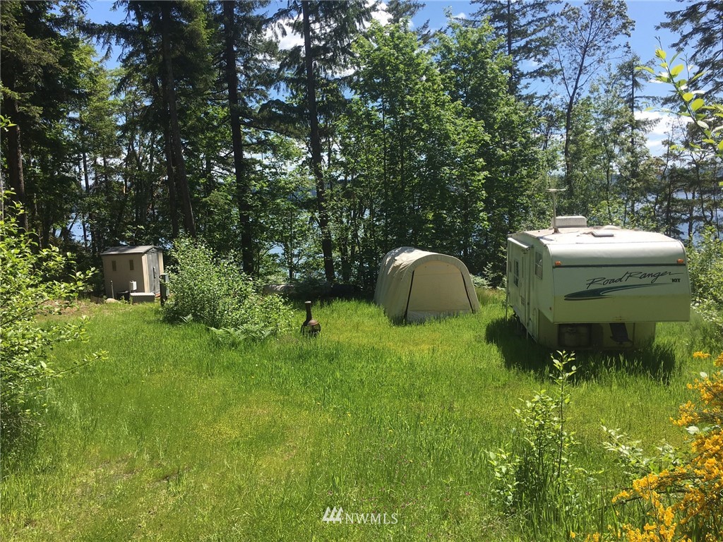 58 Point Whitney Road Brinnon, WA 98320 - Photo 3 of 9