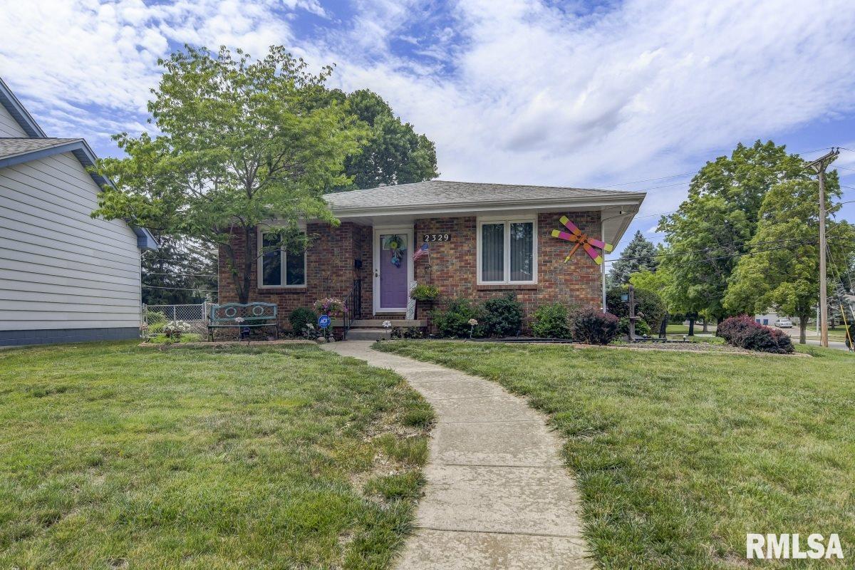 2329 Arrowhead Drive Springfield, IL 62702 - Photo 36 of 37