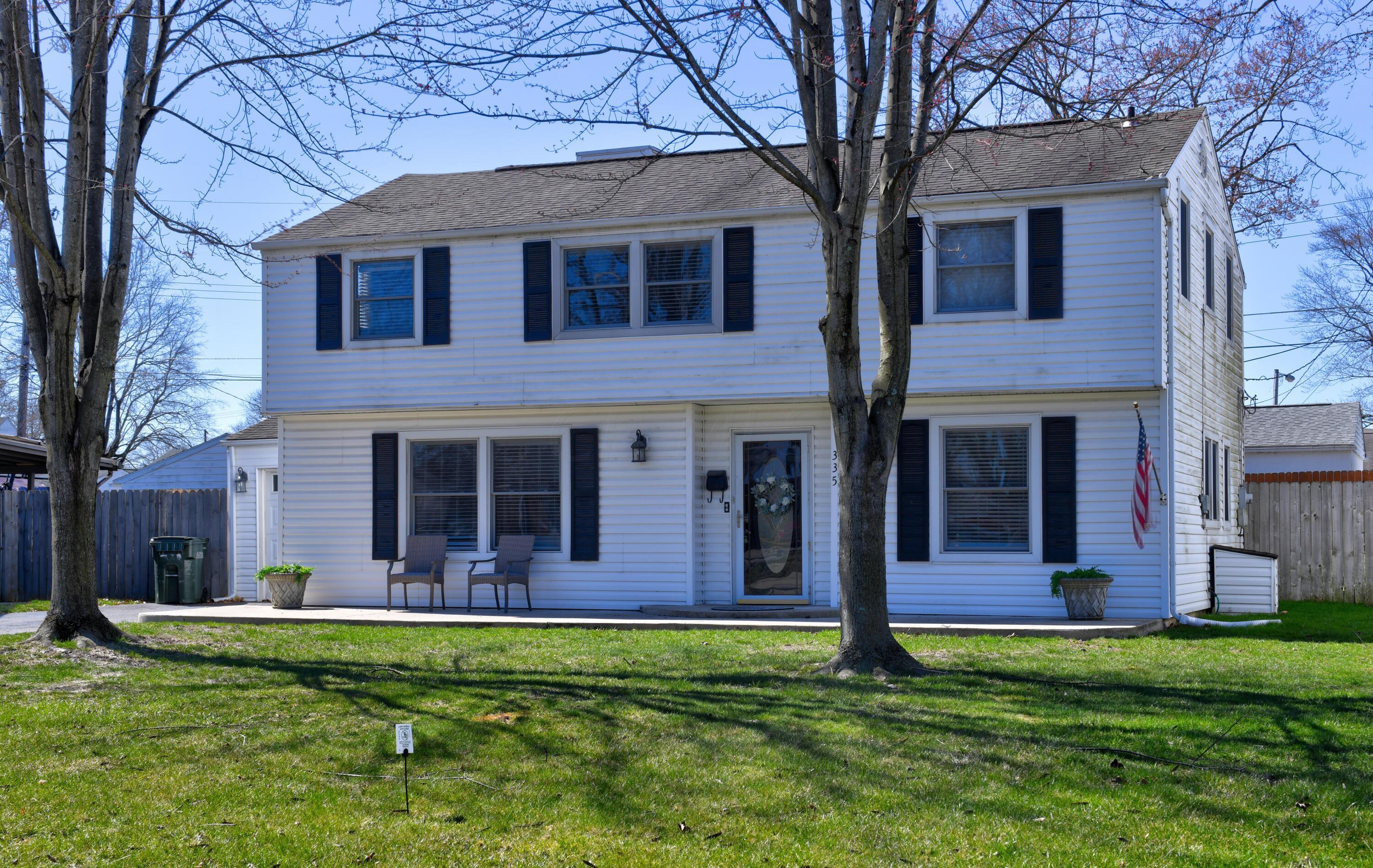 335 Danhurst Road Columbus, OH 43228 - Photo 2 of 41 Front Exterior