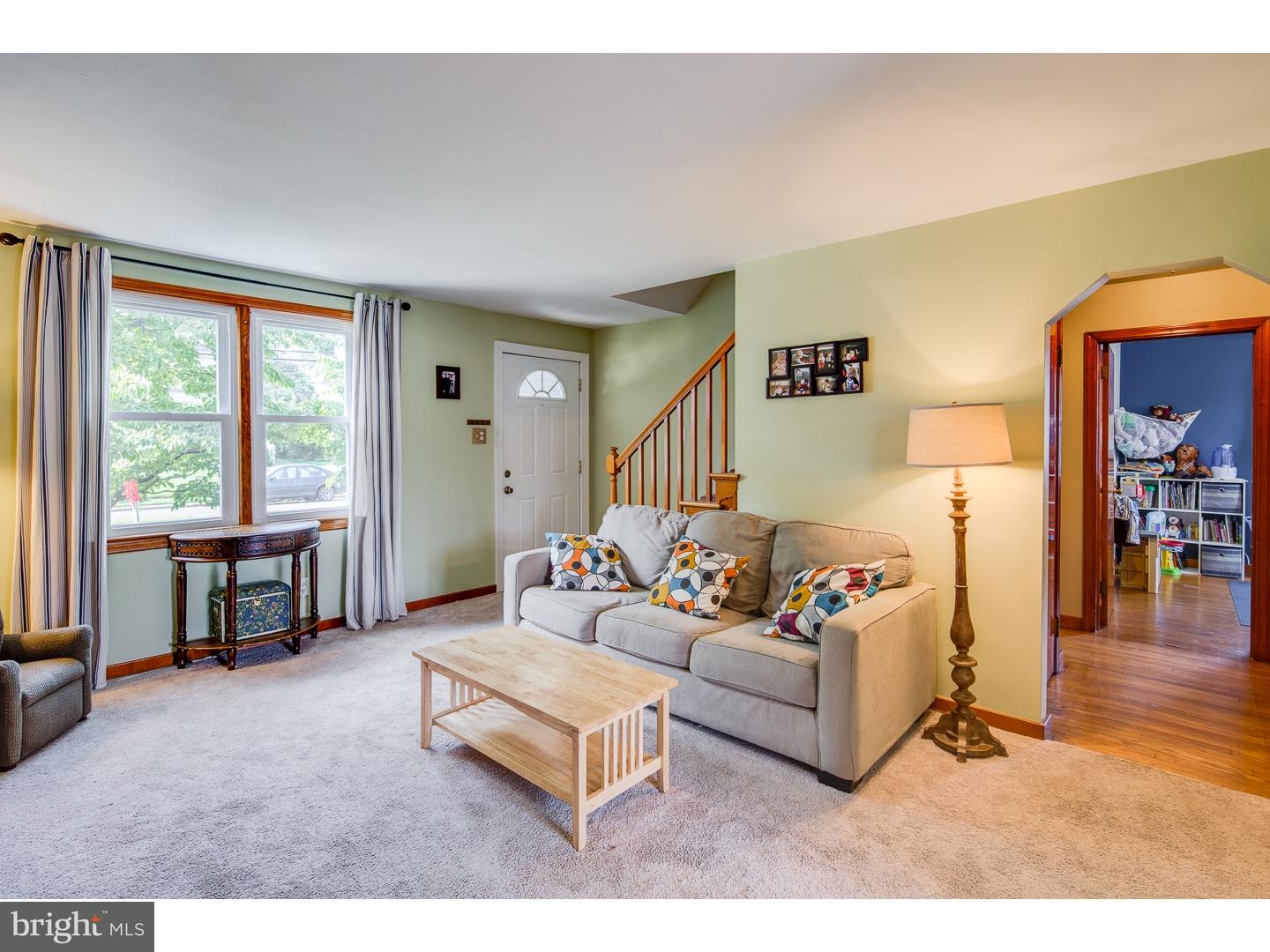 231 South Fellowship Road Maple Shade, NJ 08052 - Photo 5 of 25 a living room with furniture and a large window