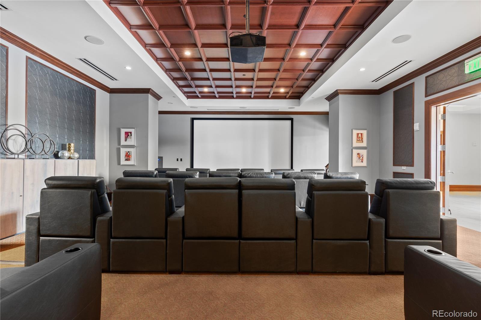 7600 Land Mark Way, Unit 1411 Greenwood Village, CO 80111 - Photo 38 of 50 a living room with furniture