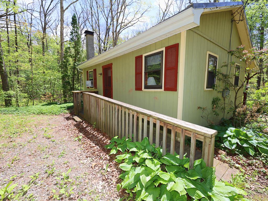 8710 Forman Road Three Springs, PA 17264 - Photo 3 of 46 Gallery Image 3