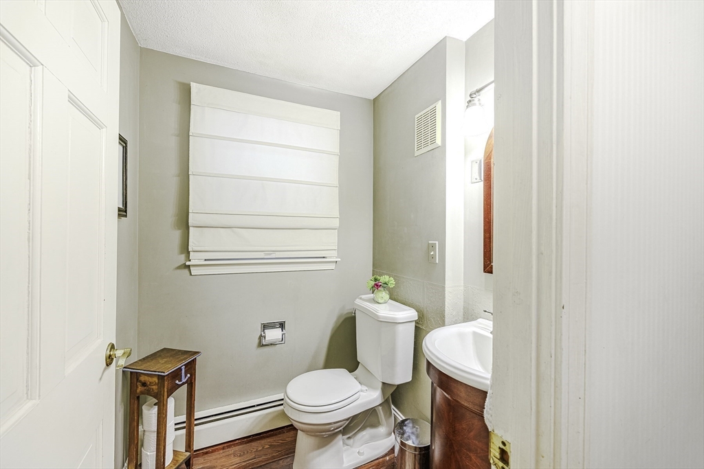 23 Willow Ridge Road North Andover, MA 01845 - Photo 15 of 41 Gallery Image 15