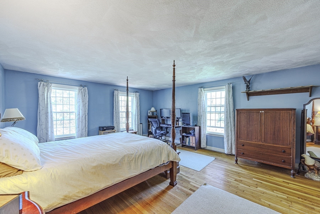23 Willow Ridge Road North Andover, MA 01845 - Photo 21 of 41 Gallery Image 21