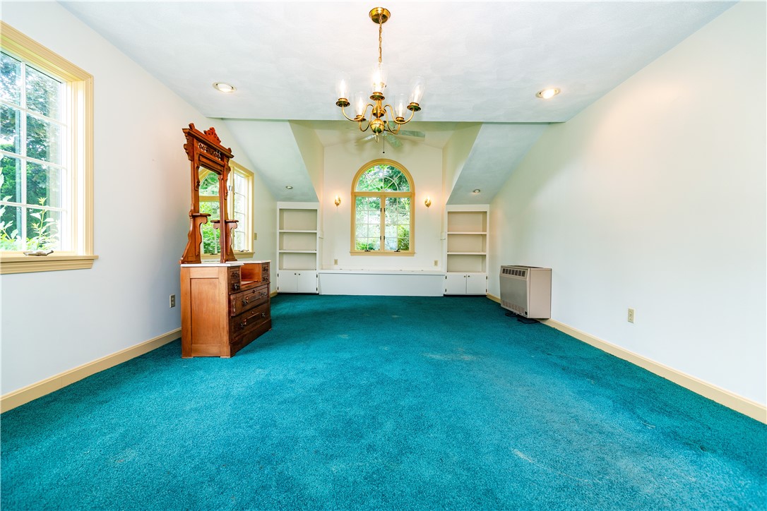 69 Douglas Road Warwick, RI 02886 - Photo 13 of 50