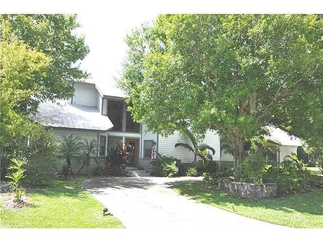 5448 Southeast Reef Way Stuart, FL 34997 - Photo 1 of 23 Gallery Image 1