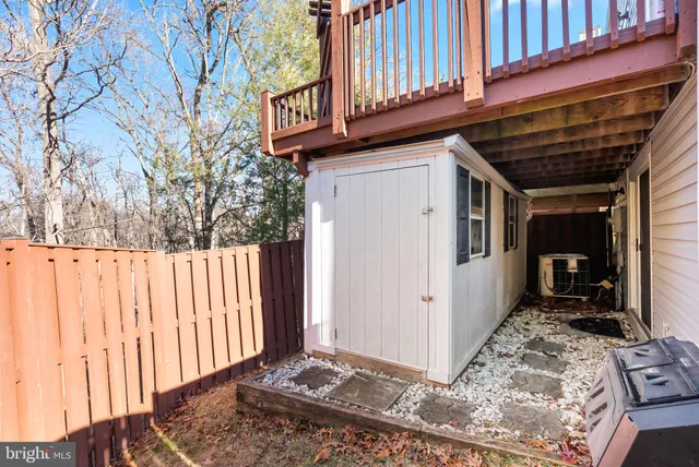 a view of a storage & utility room
