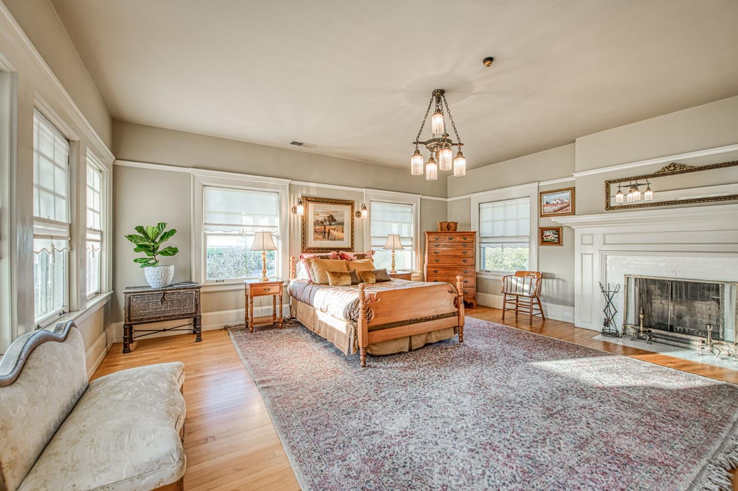 9486 East Lincoln Avenue Del Rey, CA 93616 - Photo 41 of 77 a living room with furniture and a fireplace