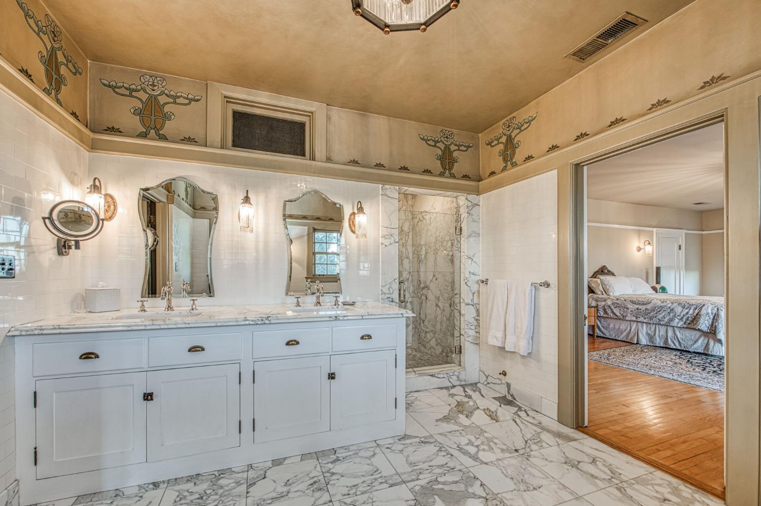 9486 East Lincoln Avenue Del Rey, CA 93616 - Photo 46 of 77 a bathroom with a double vanity sink mirror and shower